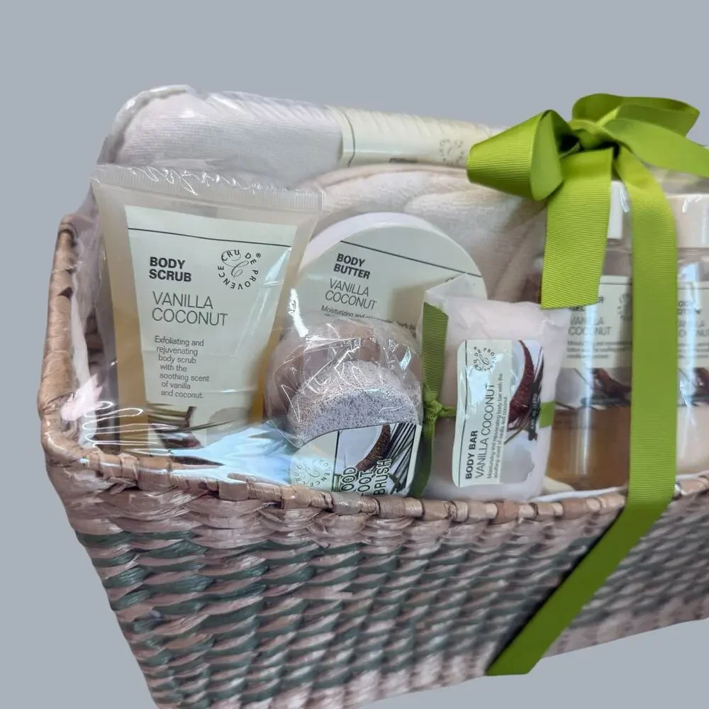 Cru De Provence 10 Pcs Gift Set Bath Spa Basket Vanilla Coconut Scent New Sealed
